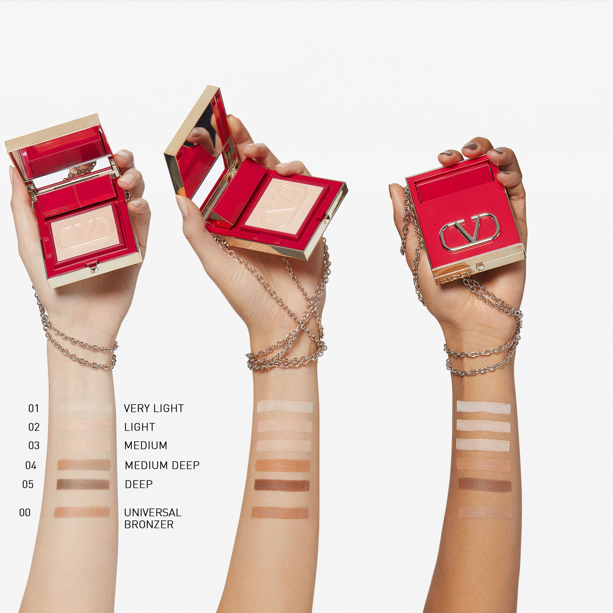 新品 VALENTINO GOクラッチ ＆ 口紅(ミニロッソ） Discover Go Clutch + Minirosso Lipstick | Valentino Beauty
